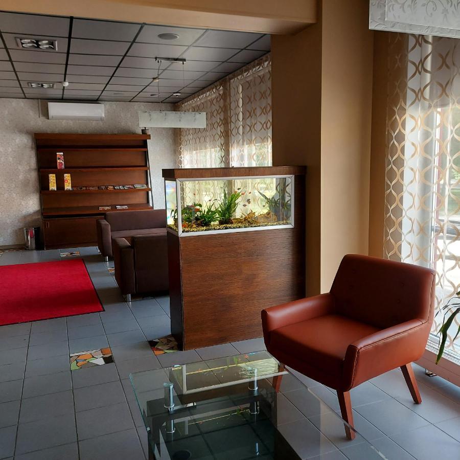 Citystop Majutuskeskus Tartu Ngoại thất bức ảnh